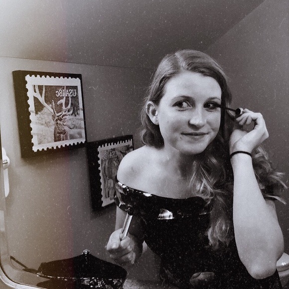 Meet your Posher, Emily - Picture 11 of 13